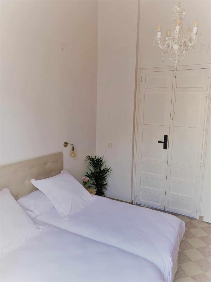 Casa Del Azucar Bed & Breakfast Мотрил Екстериор снимка