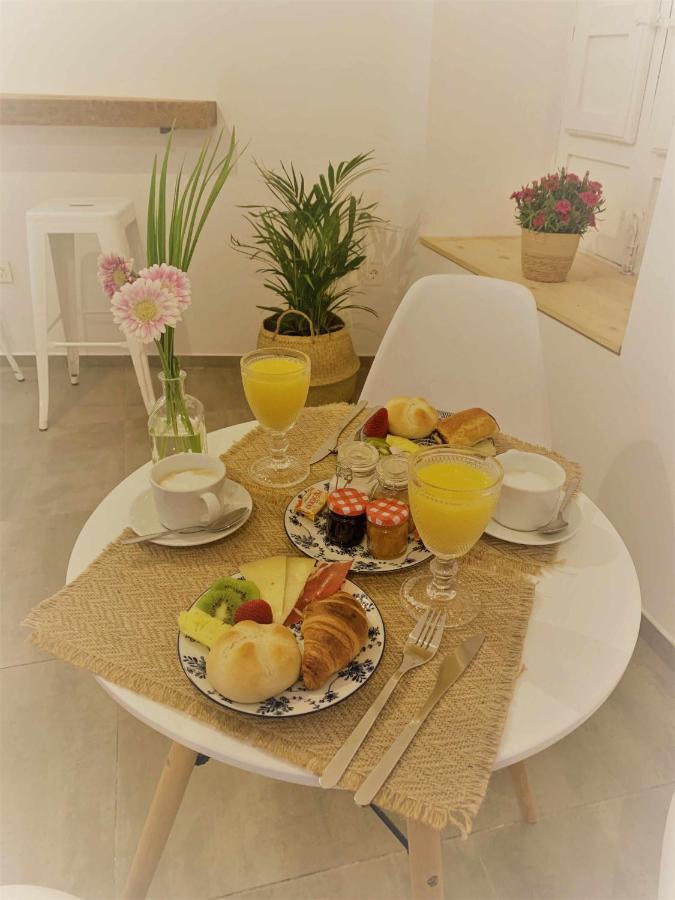 Casa Del Azucar Bed & Breakfast Мотрил Екстериор снимка