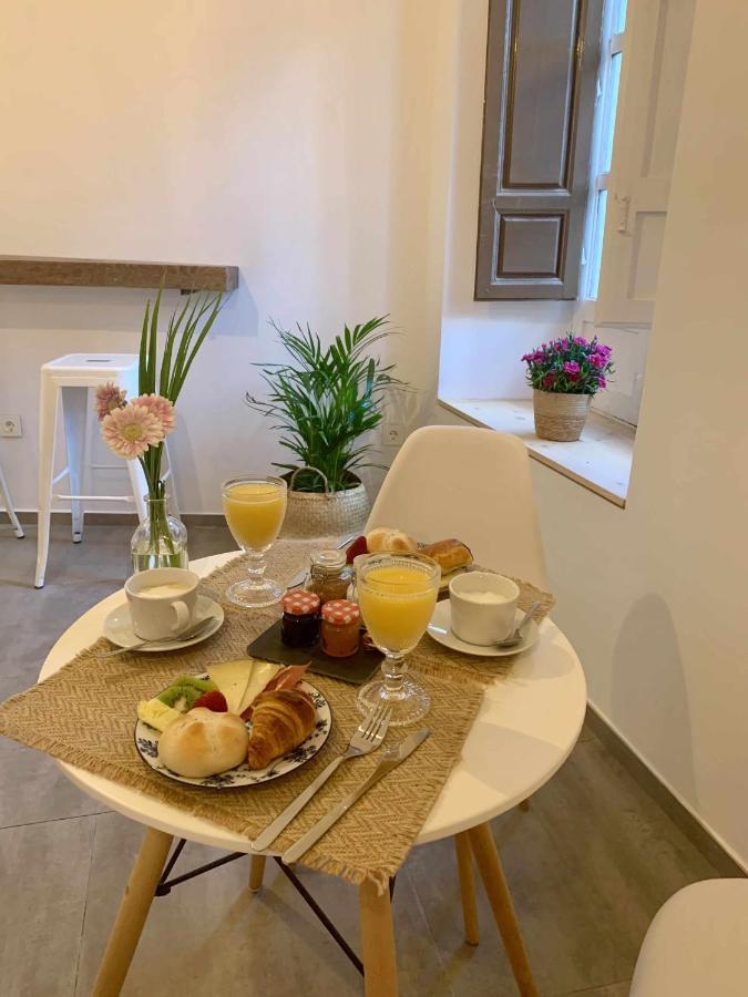 Casa Del Azucar Bed & Breakfast Мотрил Екстериор снимка