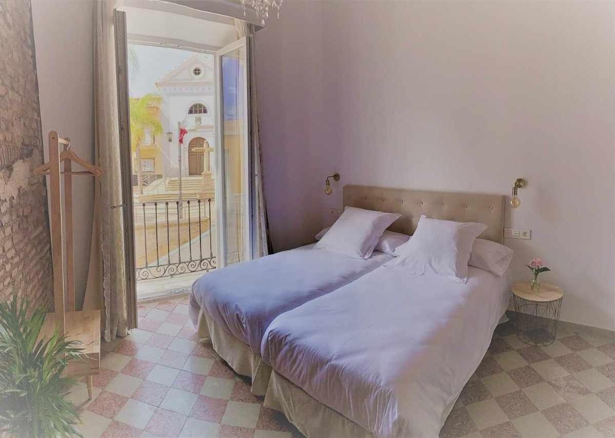 Casa Del Azucar Bed & Breakfast Мотрил Екстериор снимка
